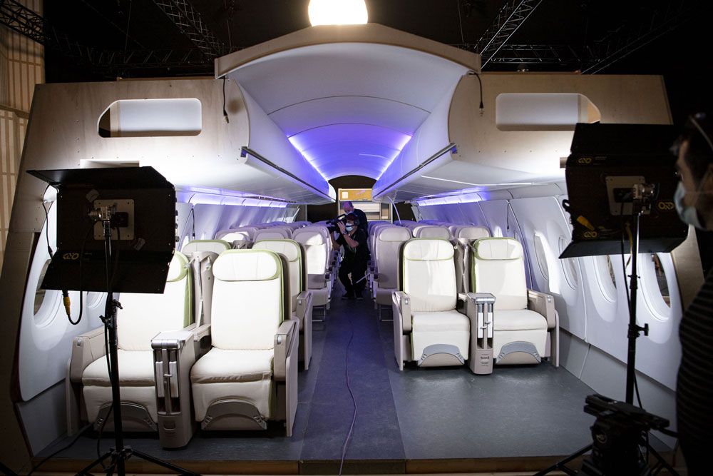 Le Grand Set décor avion LF7 business class